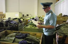 Ruskim zniknęło 1.5 miliona kompletów mundurów