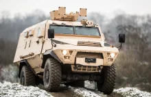 Francja przekaże Ukrainie 20 transporterów opancerzonych Bastion