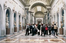 Turysta rozbił dwa starożytne popiersia w Muzeach Watykańskich