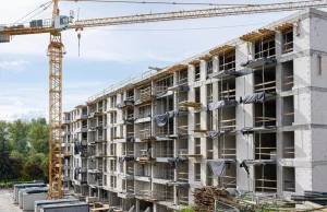 NBP: Ceny nowych mieszkań wciąż rosną