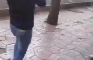 Irańska policja zastrzeliła kierowcę za trąbienie (18+)