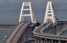 Most Krymski. Na przeprawę promem czeka ponad 1300 ciężarówek