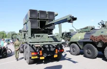 USA chcą przyspieszyć dostawy systemów obrony przeciwlotniczej NASAMS na Ukrainę