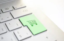 Trzy czwarte Polaków robi zakupy online – dla 67% motywacją są niższe ceny