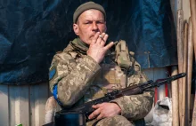 Uległość: Ukraina walczy, wolnościowcy kręcą nosem