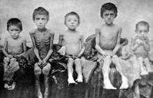 Rosyjscy okupanci zburzyli pomnik ofiar stalinowskiego Holodomoru