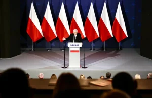 Kaczyński jeździ po Polsce i atakuje lekarzy. Zapowiada nowy "front walki"