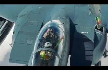 To tylko F-15 Eagles tankujące w powietrzu, przewijaj dalej