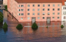 Gdzie w Warszawie doszłoby do zalania w razie powodzi? Analiza SGGW