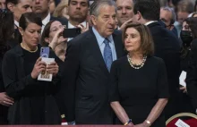 Mąż Nancy Pelosi brutalnie pobity. To ona miała być celem zamachu