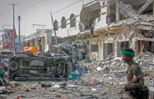 Somalia. Ponad 100 ofiar zamachu terrorystycznego. Druga pułapka wybuchła,...