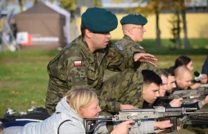 Na szkolenie „Trenuj z wojskiem” w Tomaszowie i Sieradzu miejsc już nie ma
