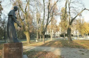 KUL usunie pomnik swojego założyciela. Robią miejsce dla Lecha Kaczyńskiego.
