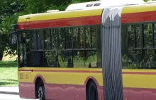 Kolejny autobus w Warszawie ostrzelany! Tym razem do ataku doszło na...