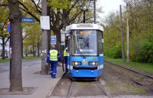 Polska - kraj nieprzyjazny człowiekowi na każdym kroku. MPK Wrocław = patologia.