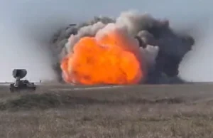 Wojna w Ukrainie. Używają „węży” do rozminowywania. Ogromne eksplozje (WIDEO)
