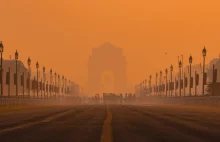 Nad New Delhi wisi toksyczny smog. Apele o pozostanie w domu. Kto winien?