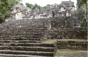 Calakmul – tajemnicza krypta w Pałacu Lundella