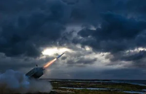 Systemy obrony powietrznej NASAMS i Aspide dotarły na Ukrainę