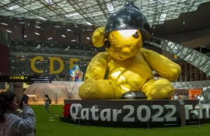 Katar 2022: Ciemna strona mundialu