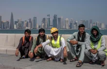 Katar śmieje się światu w twarz. "Pracownicy zaczęli się ukrywać"