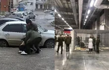 Rosyjskie władze potwierdzają, że pijani żołnierze trzymani są w klatkach XD