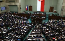 "Jednego Kaczyńskiego już zabiliście". Gorąco w Sejmie, przerwano obrady