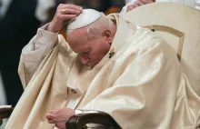 Episkopat o ataku na Jana Pawła II. Chodzi o seksualne wykorzystanie dzieci