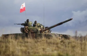 Politico: Polska staje się militarną potęgą