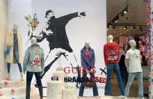 Banksy oskarża giganta odzieżowego o plagiat. I zaprasza tam złodziei