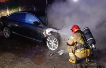 Nocny podpalacz w Zabrzu Rokitnicy. Uszkodzono ponad 20 samochodów!
