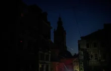 Ukraina. Lwów całkowicie bez prądu po zmasowanym ataku Rosji