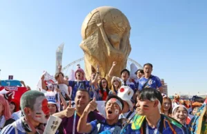 Euforia nie zawróciła im w głowie. Japońscy kibice posprzątali po sobie stadion