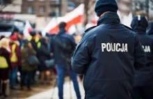 Rząd rozkłada ręce ws. podwyżek dla policjantów. "To policzek"