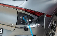 Szwajcaria może tymczasowo zakazać używania samochodów elektrycznych