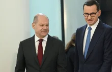 Sondaż: Połowa Polaków negatywnie ocenia politykę rządu wobec Niemiec