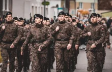 Kwalifikacja wojskowa kobiet: Dla kogo będzie obowiązkowa?
