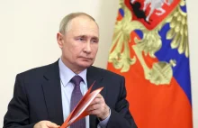 Putin rozszerza prawo o 'propagandzie LGBT'.