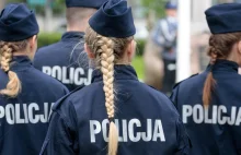 "Moja buzia niech służy ci za toaletę". Policjantki ujawniają, jak wygląda...