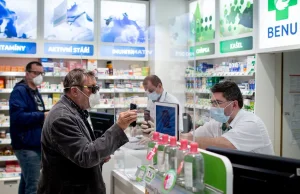 W Czechach brakuje niektórych leków, więc jeżdżą po nie do Polski