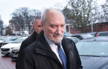 Macierewicz: Zamordowanie Lecha Kaczyńskiego rozpoczęło tę straszliwą wojnę