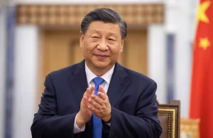 Prezydent Chin wezwał kraje Zatoki Perskiej do zastąpienia dolara juanem ...