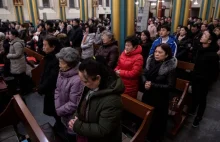 Grupy religijne w Chinach zmuszane do propagowania komunizmu