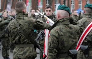 Burza wokół "zaproszeń" od wojska. To stanowisko daje do myślenia