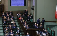 Sejm uznał Rosję odpowiedzialną za katastrofę smoleńską.