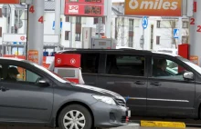 Jedna z sieci stacji benzynowych na 3 godziny obniży ceny paliw o 1 zł na litrze