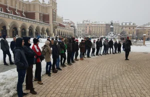 Kraków: Dziś 50 osób protestowało przeciw przymusowi ćwiczeń wojskowych!