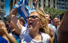 Szaleństwo tłumów w Buenos Aires. Piłkarze musieli przesiąść się do helikopterów
