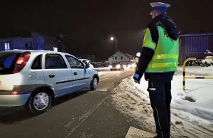 2500 zł mandatu za potrącenie nietrzeźwego na pasach.