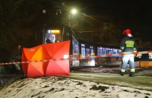 Tragedia we Wrocławiu. Po starszej kobiecie przejechały 2 tramwaje